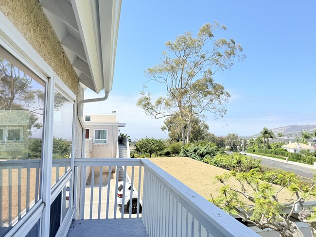 Building Photo - 24033 Vista Corona