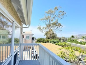 Building Photo - 24033 Vista Corona