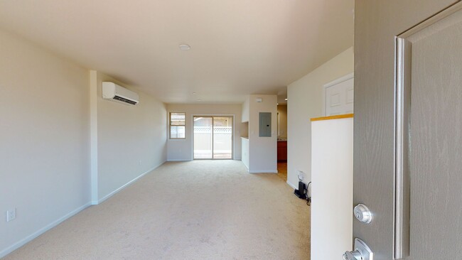 Building Photo - Kahoma Village Condo 2 Bed /2.5 Bath, Full...