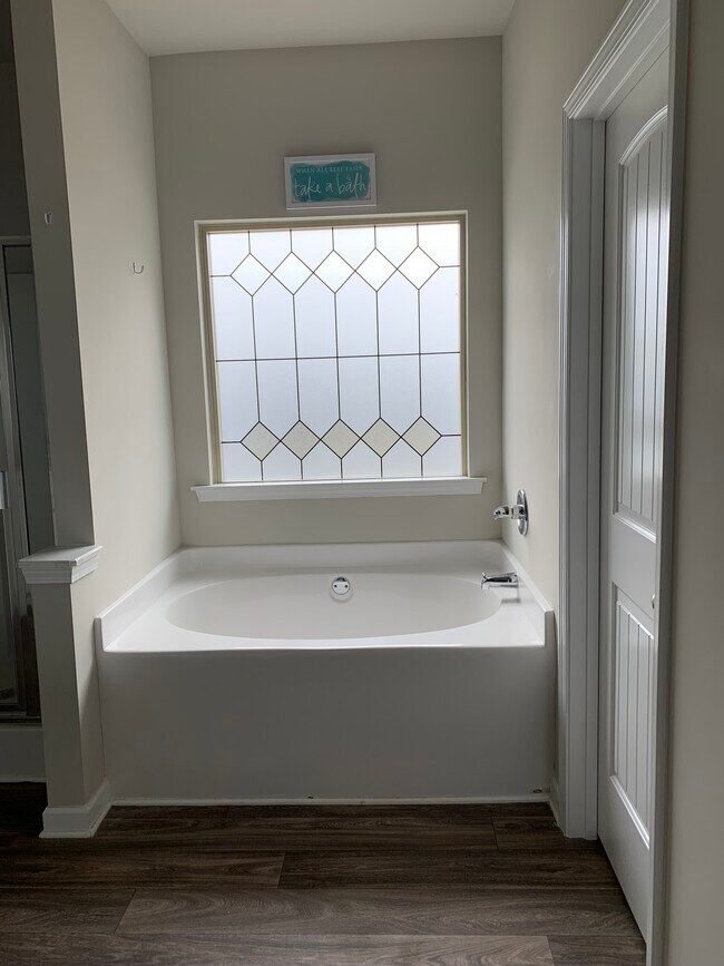 Foto del edificio - 118 Celebration Song