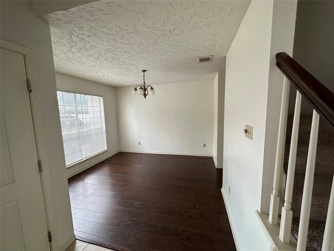 Foto del edificio - 3222 Settlers Way Blvd