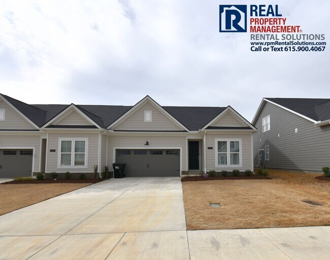 Building Photo - Gorgeous 4 bd home with attached garage! N...