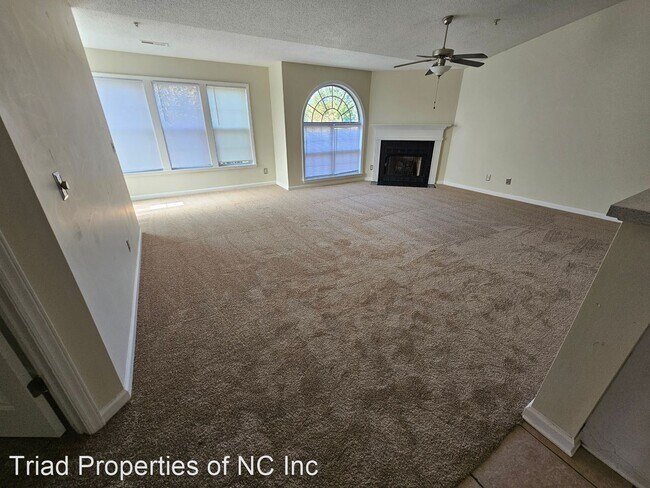 Building Photo - 2 br, 2 bath House - 331 Ivy Glen