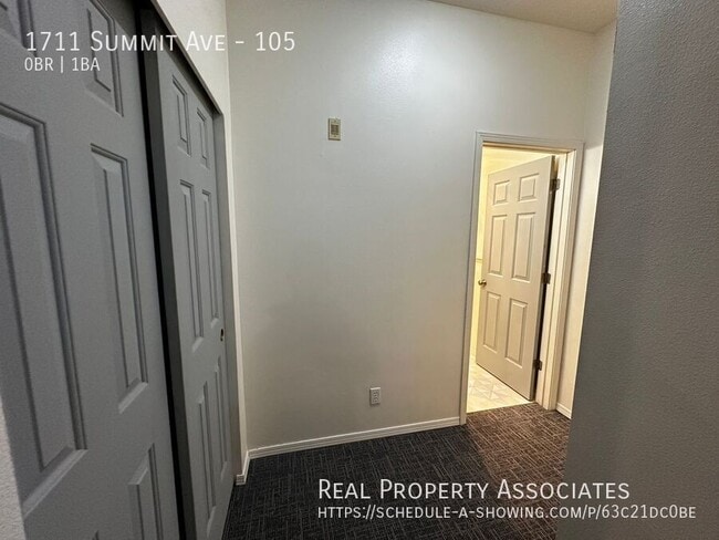 Foto del edificio - 1711 Summit Ave