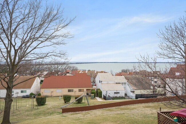 Foto del edificio - 3929 Roma Ct