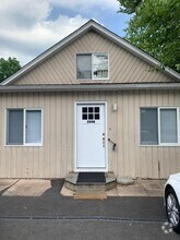 Building Photo - 280 N Middletown Rd