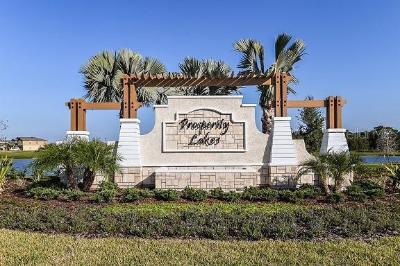 Building Photo - Amazing 4 bedroom 3 bath home! FENCED YARD! Community center with heated pool, fitness center, an...