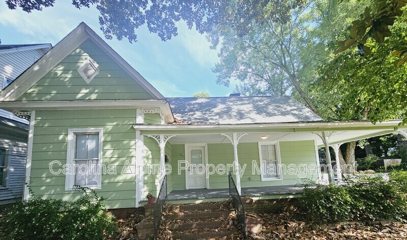 Primary Photo - 311 S Rowan Ave