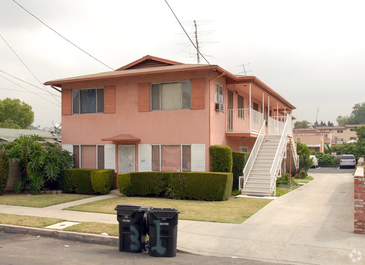 Foto del edificio - 357 N Avenue 61