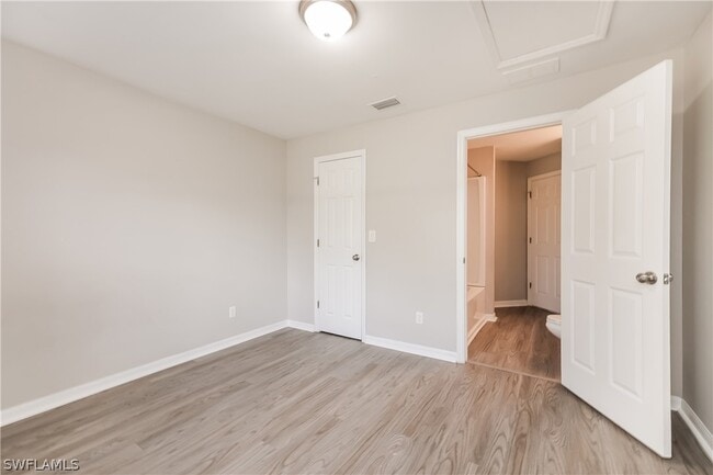 Building Photo - 7470 Franzino Ave