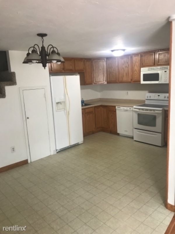 Building Photo - 2 br, 1 bath Apartment - 439 Carlisle St