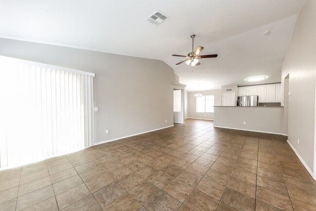 Foto del edificio - 12557 W Mandalay Ln
