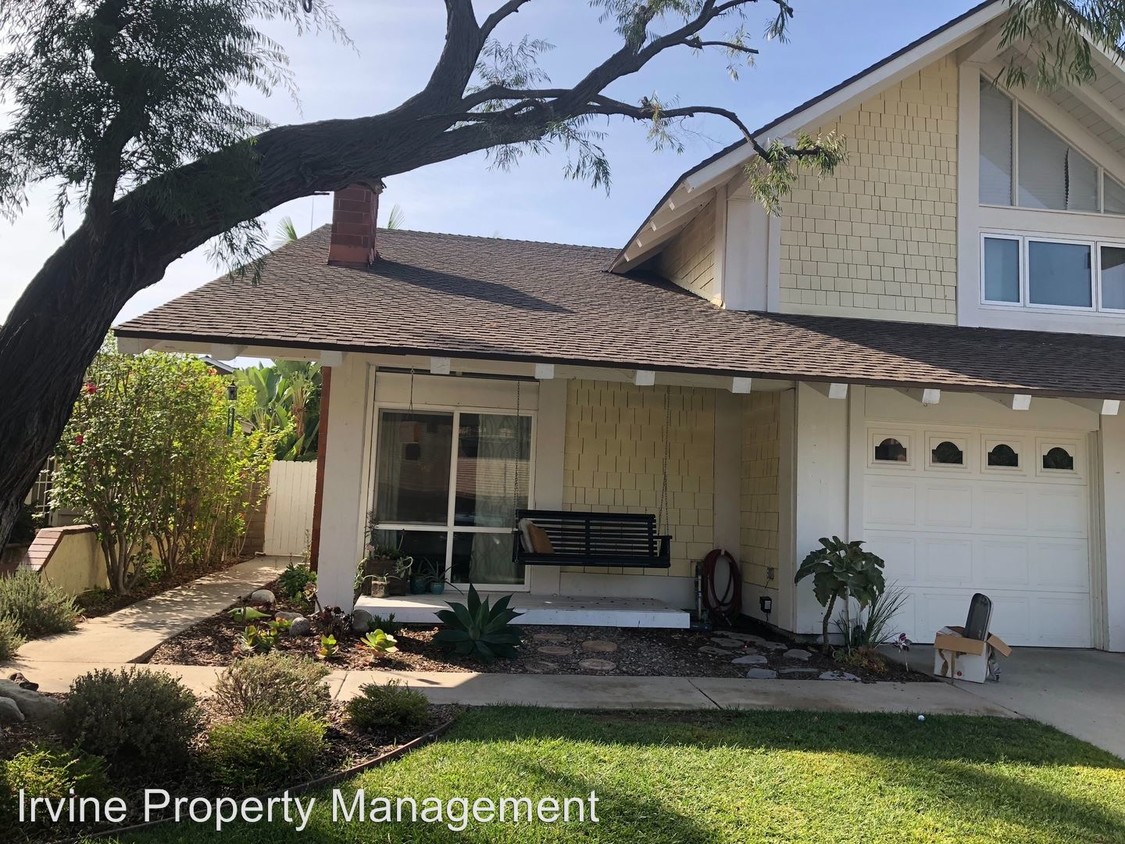 Foto principal - 4 br, 2.5 bath House - 21856 Tumbleweed Cir