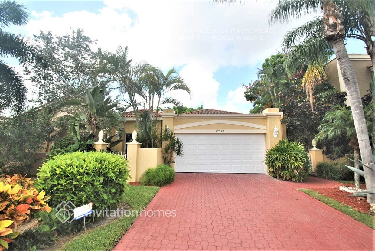 Foto principal - 17277 Hampton Blvd