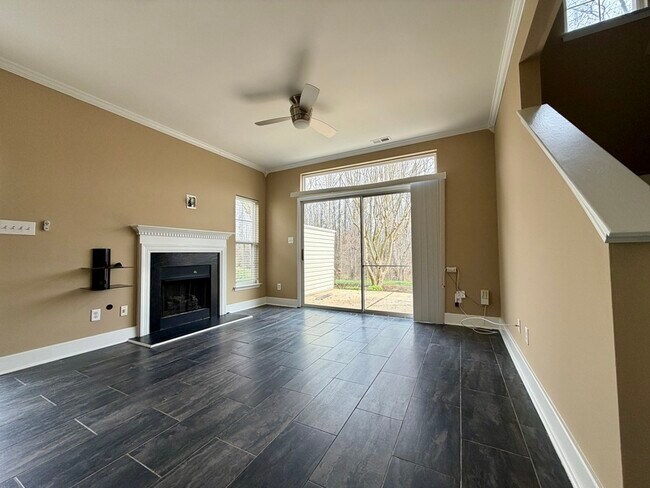 Building Photo - 8803 Cinnabay Dr