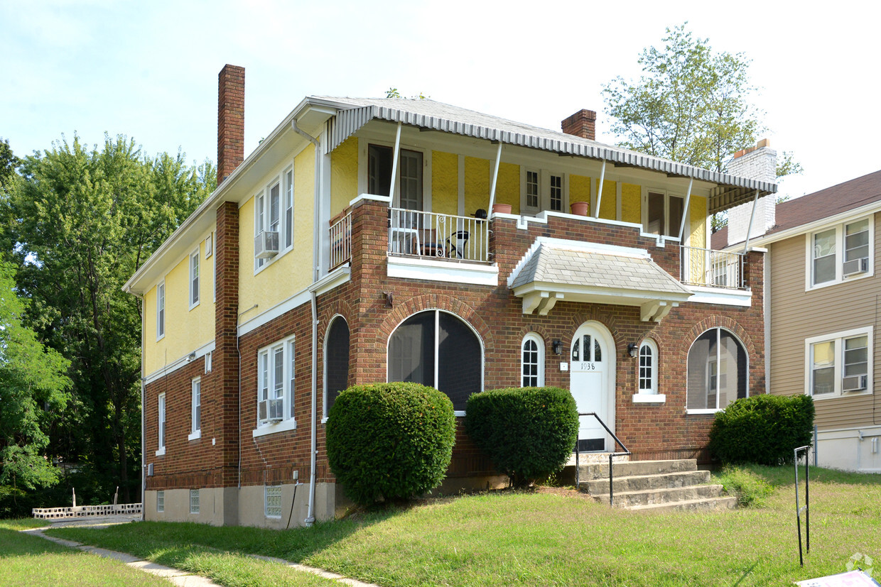 Foto del edificio - 1938 Lawn Ave