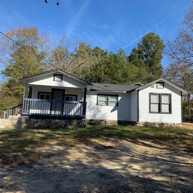 4124 Murray Lake Cir, Forest Park, GA 30297 House Rental in Forest