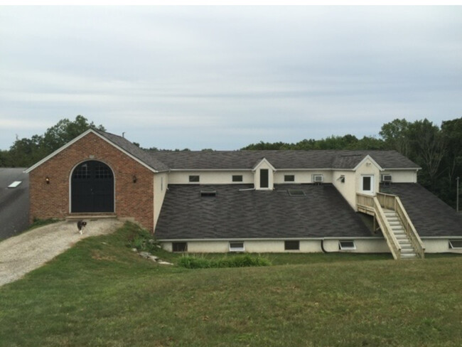Building Photo - 169 Brushy Hill Rd