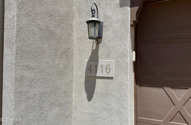 Foto del edificio - 4116 S Greythorne Way