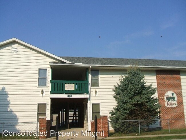 Building Photo - 318 S 5th St
