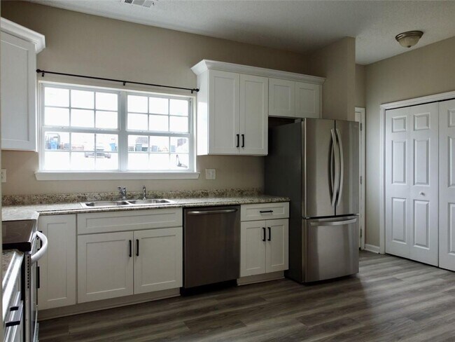 Foto del edificio - 130 Hawkeye Ln NW