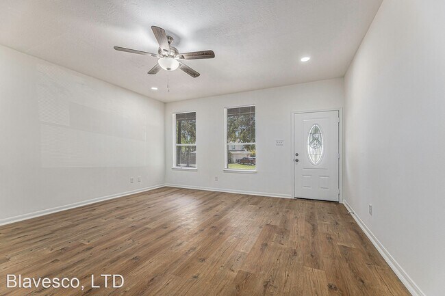Foto del edificio - 3 br, 2 bath House - 13010 Valleywood Circle