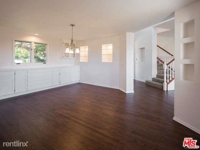 Building Photo - 515 Alma Real Dr