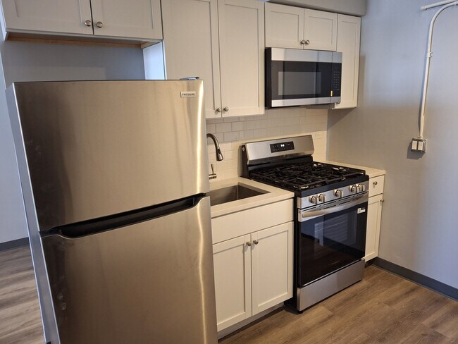 Foto del edificio - 3149 W Wellington Ave