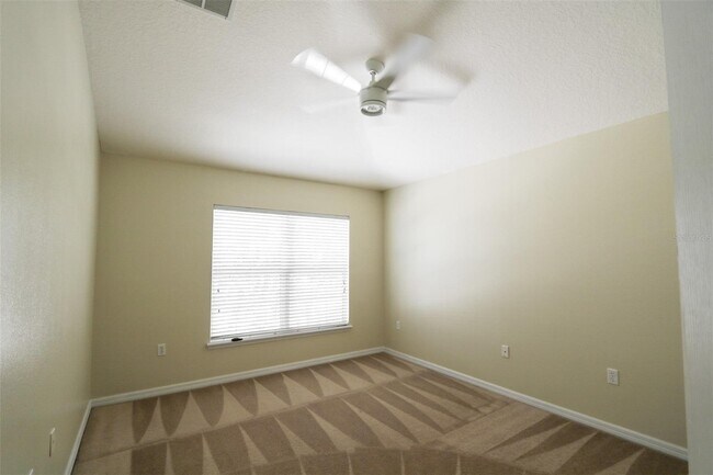 Building Photo - 6728 Breezy Palm Dr