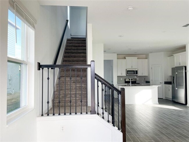 Building Photo - 17101 Quicksilver Ave