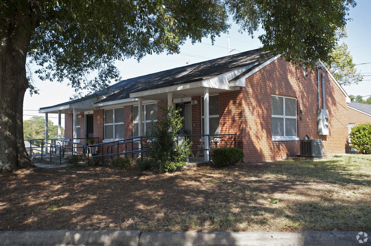 Primary Photo - James Monroe Homes