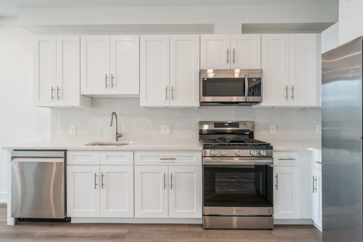 Photo - 32 Jones St (Jersey City, NJ)