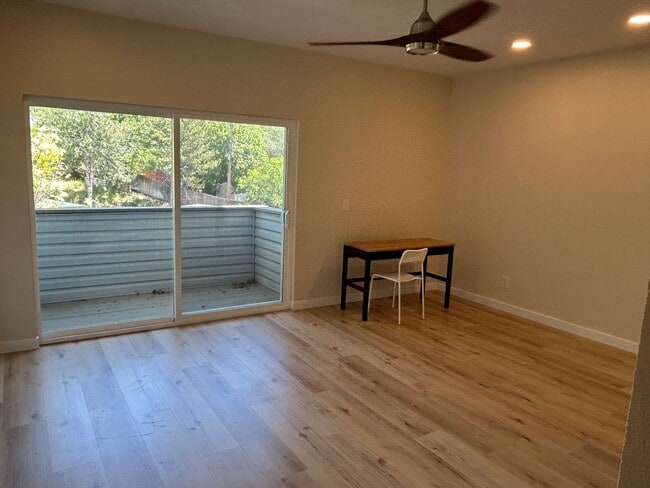 GORGEOUS Downtown Apartment!!! - GORGEOUS Downtown Apartment!!!