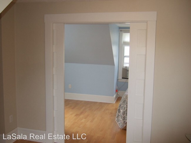 Building Photo - 173 Whitman Ave