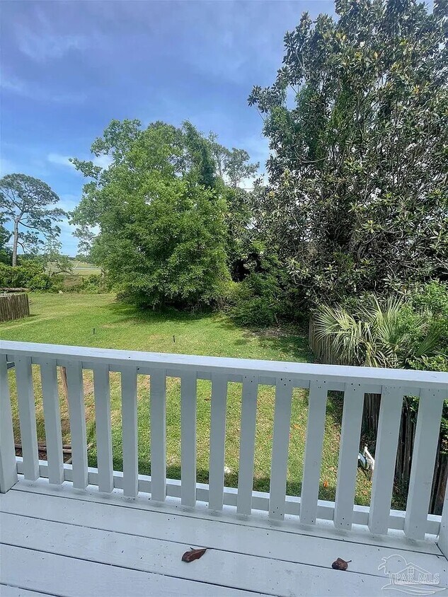 Foto del edificio - 3284 Cypress Ln