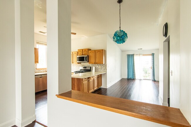 Foto del edificio - 1154 Hawthorne Ln