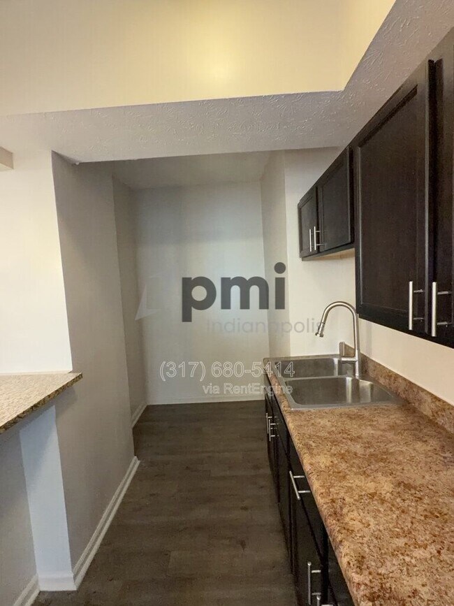 Foto del edificio - 1 W 28th St
