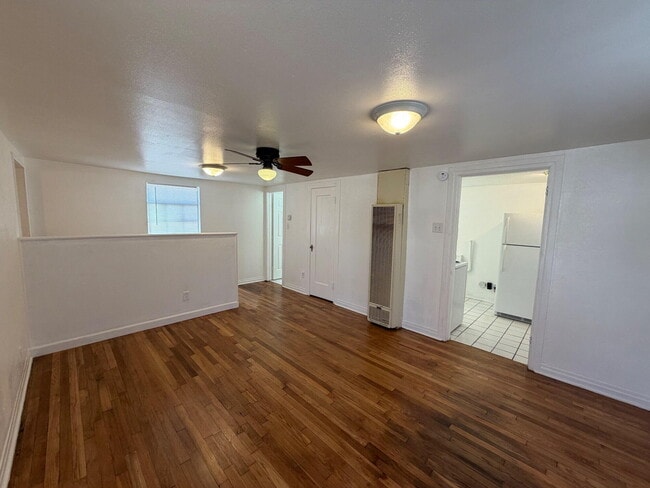 Building Photo - 2205 25th St