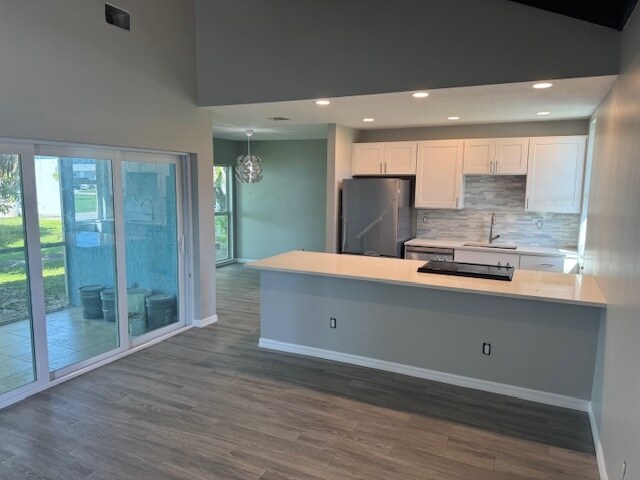 Foto del edificio - 4607 SE Binnacle Way