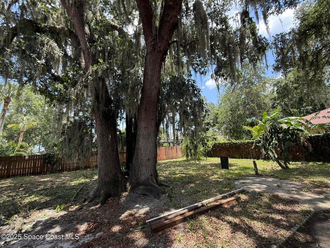 Foto del edificio - 7245 Grissom Pkwy
