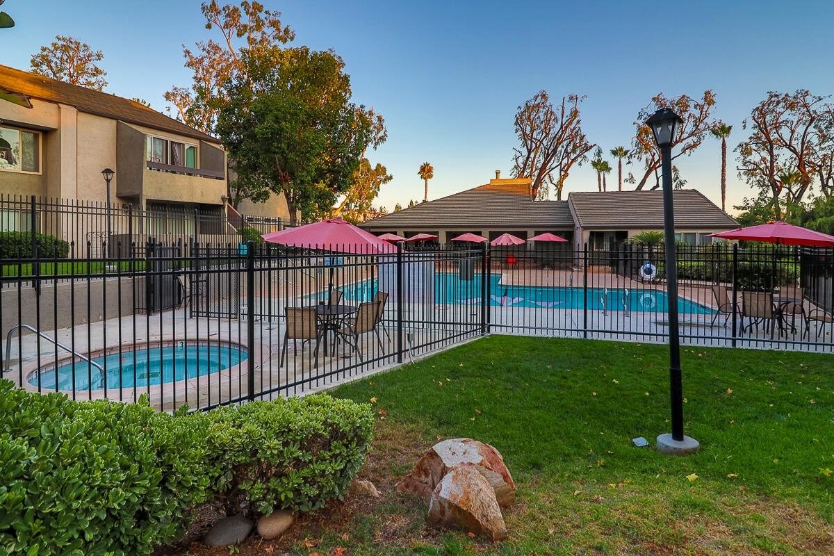 1350 N Escondido Blvd, Escondido, CA 92026 Condo for Rent in