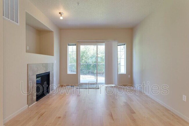 Foto del edificio - 300 NW 116th Ave