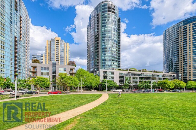 Foto del edificio - 3601 SW River Pkwy