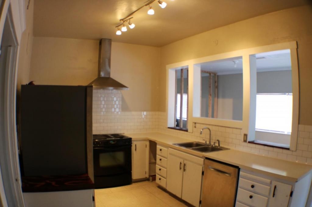 Primary Photo - 605 Mosher St #1 Roseburg, OR 97470