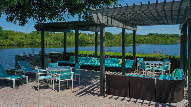 Salón para barbacoa - Lincoln Shores Apartments