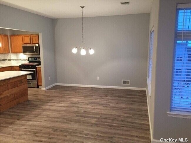 Foto del edificio - 210 Beach 79th St