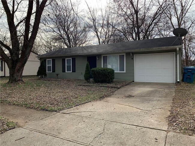 Building Photo - 4513 Phoenix Dr