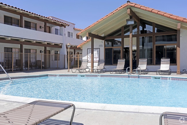 Servicios - Las Casas Apartments