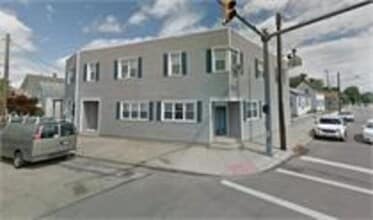 Building Photo - 302 W Vine St