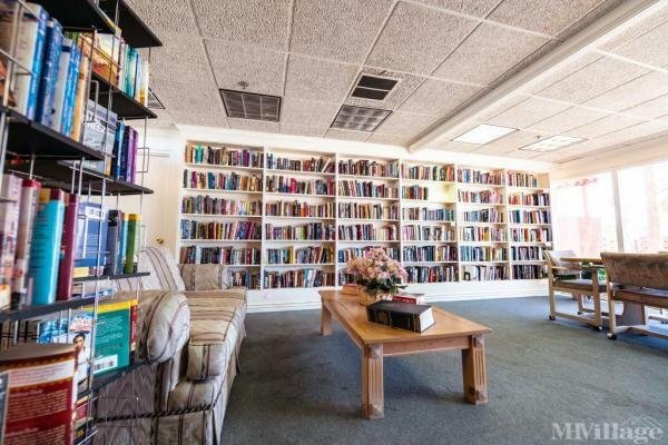 Foto del edificio - 701 S Dobson Rd